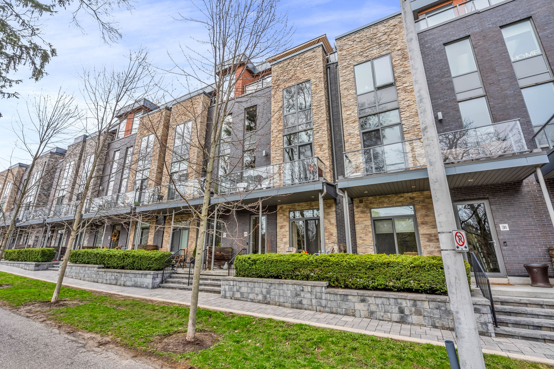 Parklane executive townhomes