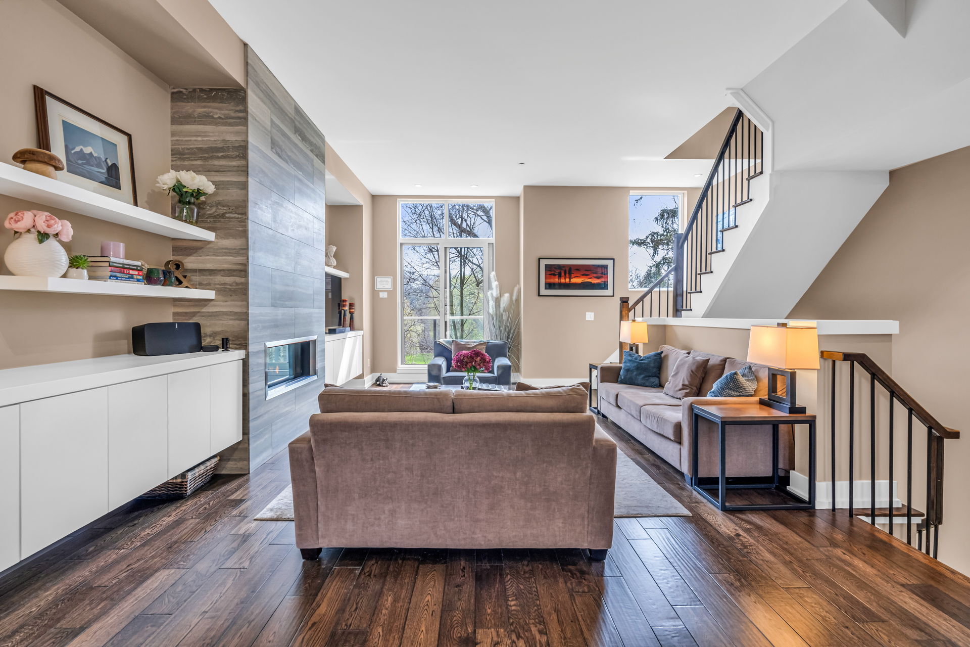 Wide plank engineered hardwood flooring