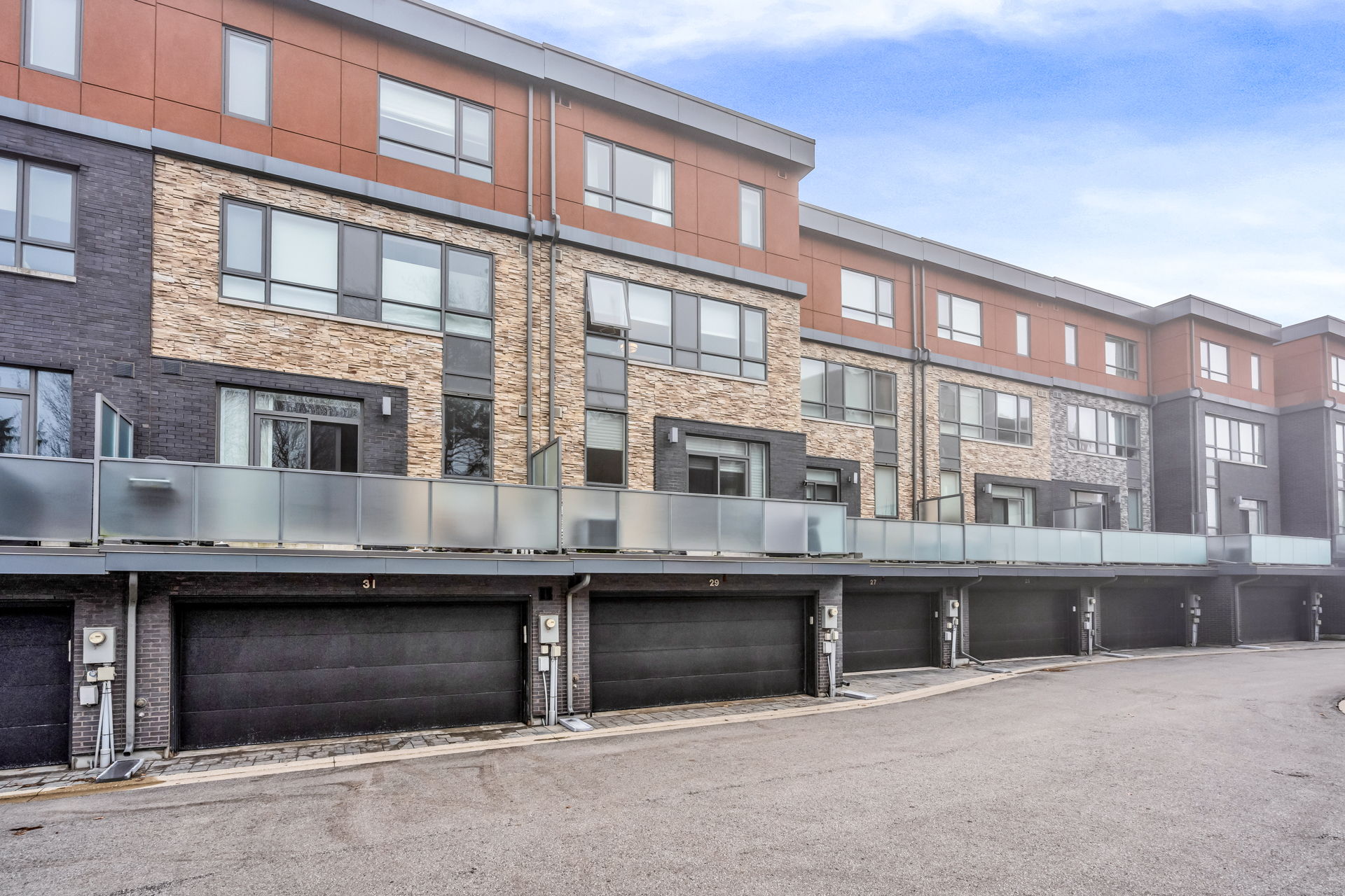 2 car side by side! plus storage