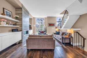 Wide plank engineered hardwood flooring