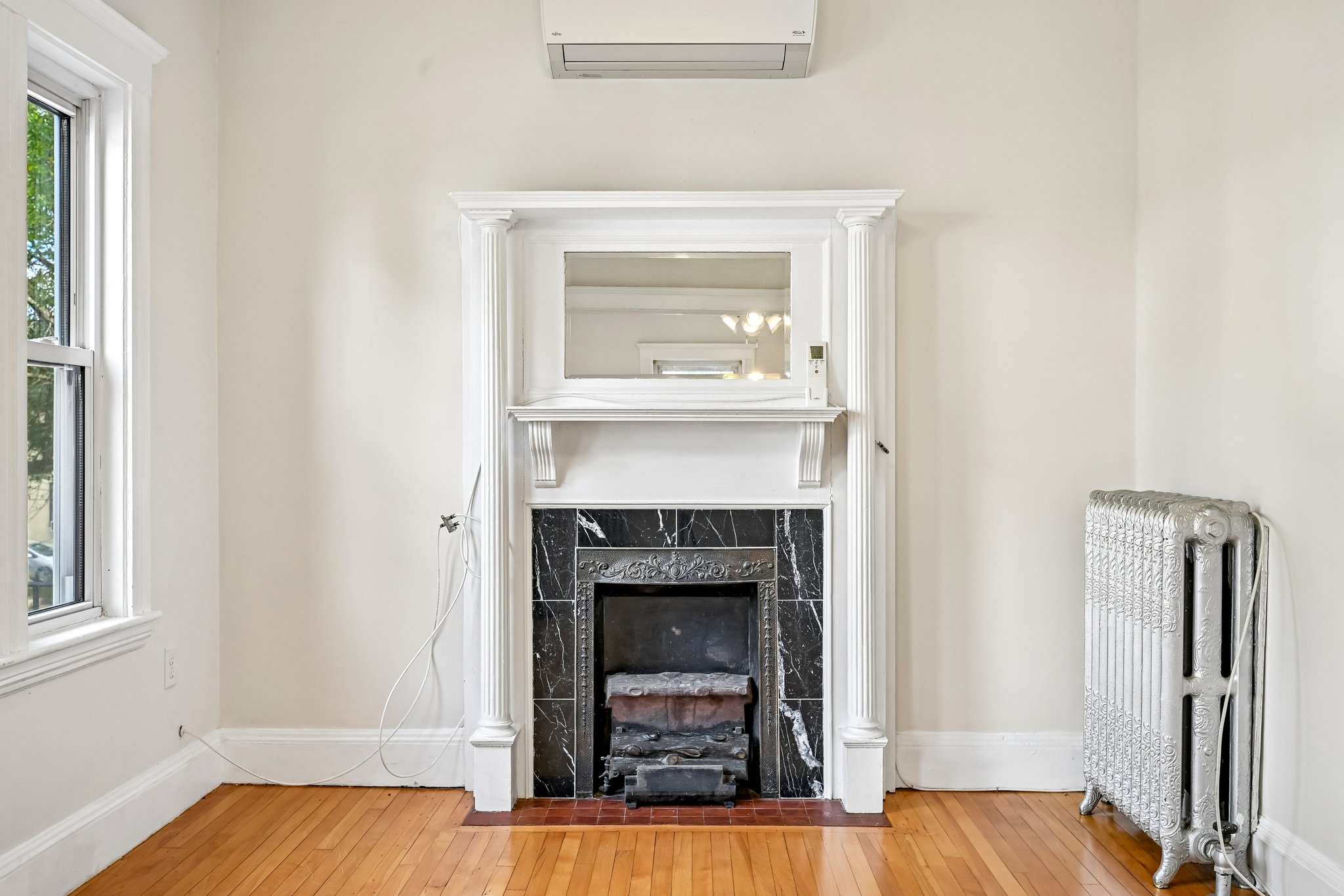 Grafton St 2-S2409-007.jpg