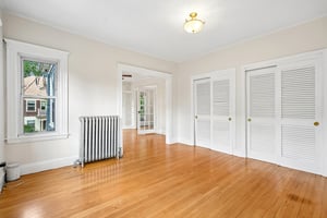Grafton St 2-S2409-013.jpg