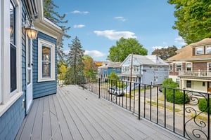 Grafton St 2-S2409-025.jpg