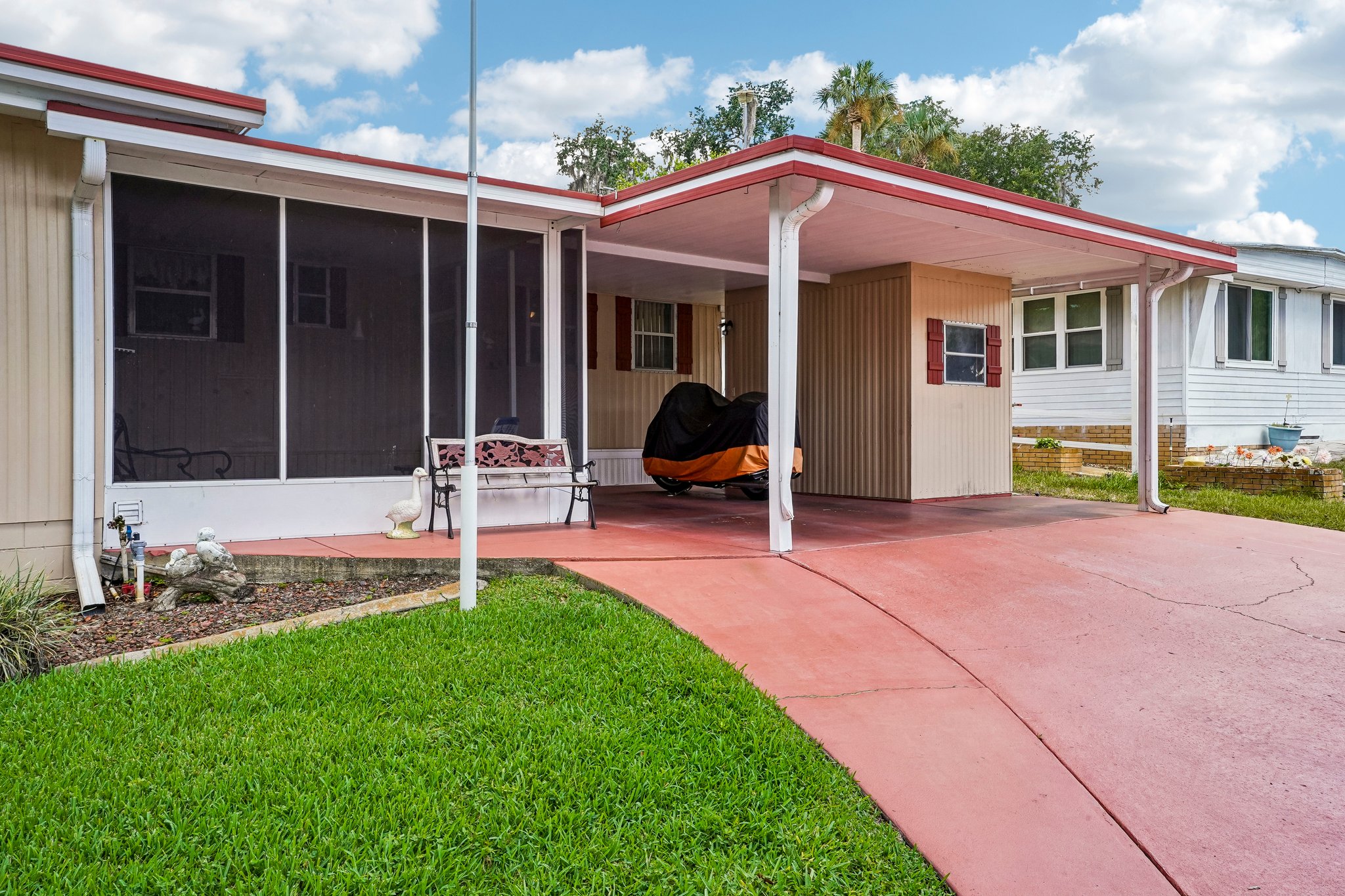 Harbor Oaks Dr-S2706-035.jpg
