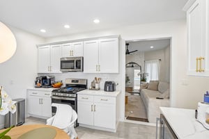 Harvey St-S0906-009.jpg