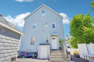Harvey St-S0906-048.jpg