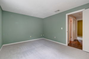 29 Kathleen Dr, Windham, CT 06226, US Photo 26