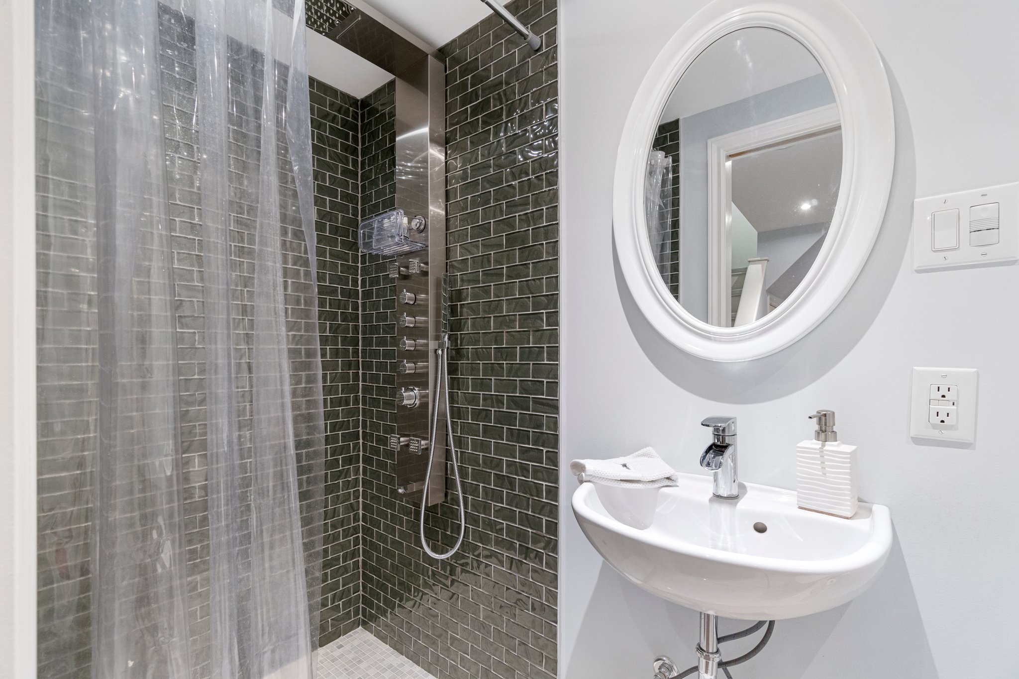 Markham property showcase — delivered property photograph 26
