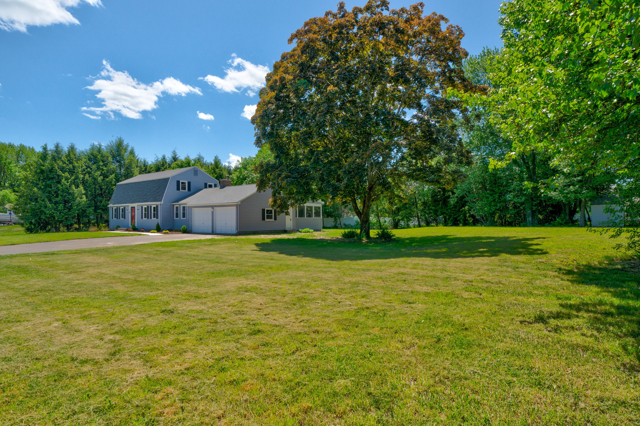 29 Margaret Dr, East Windsor, CT 06016 Ed McCullough Photography