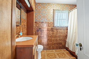  Photo 49
