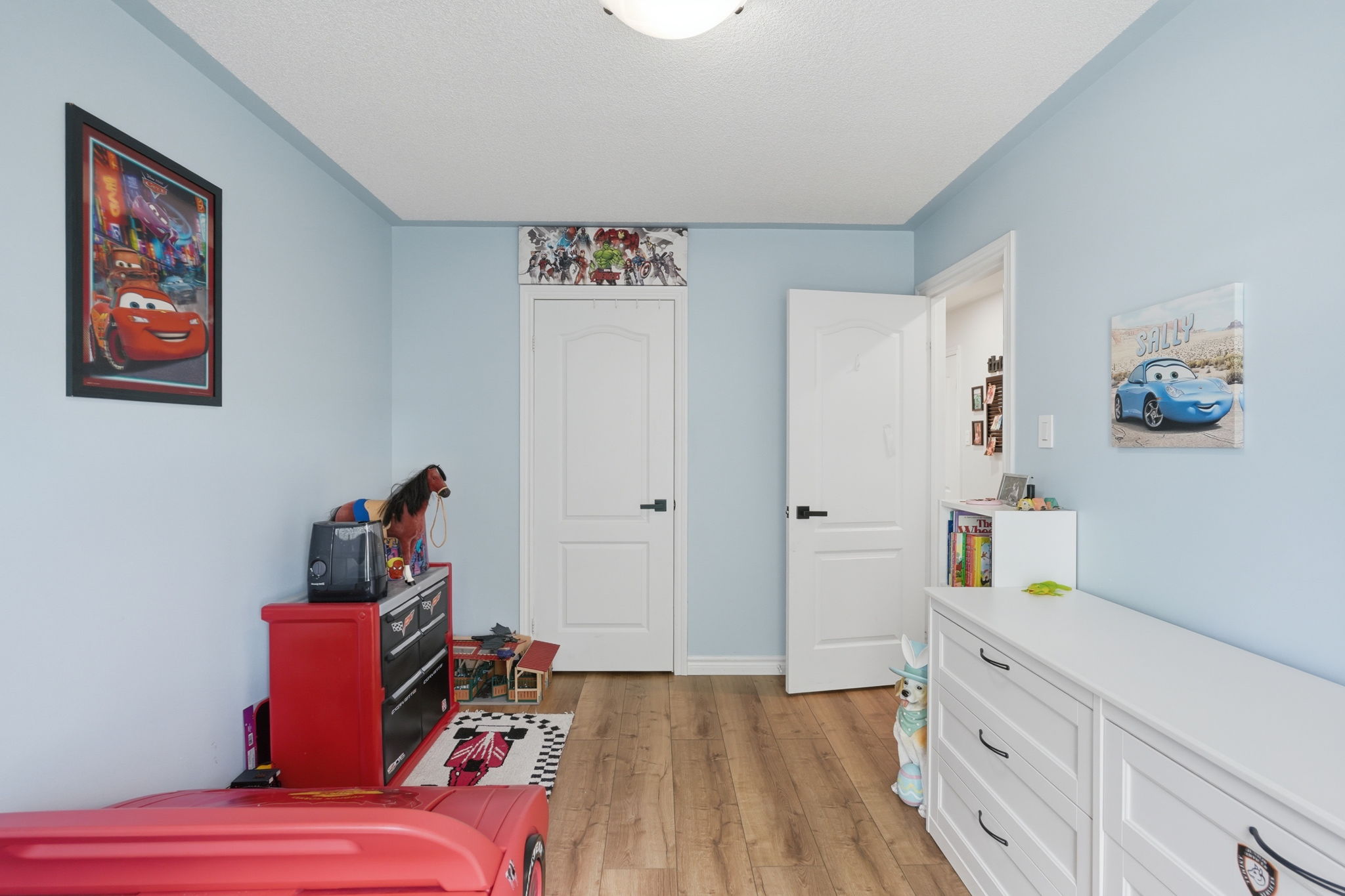  Photo 19