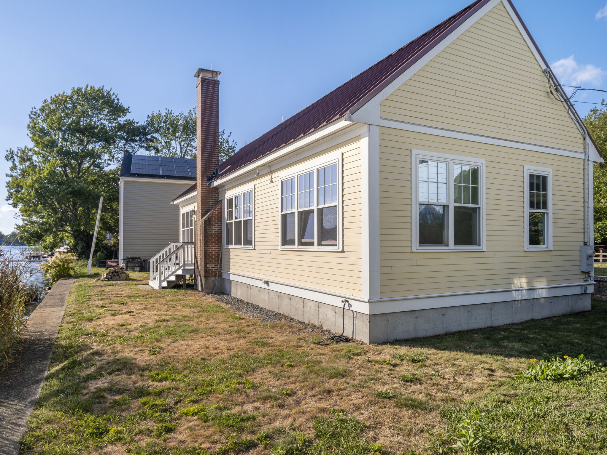 29 Ocean Ave Halifax MA 22