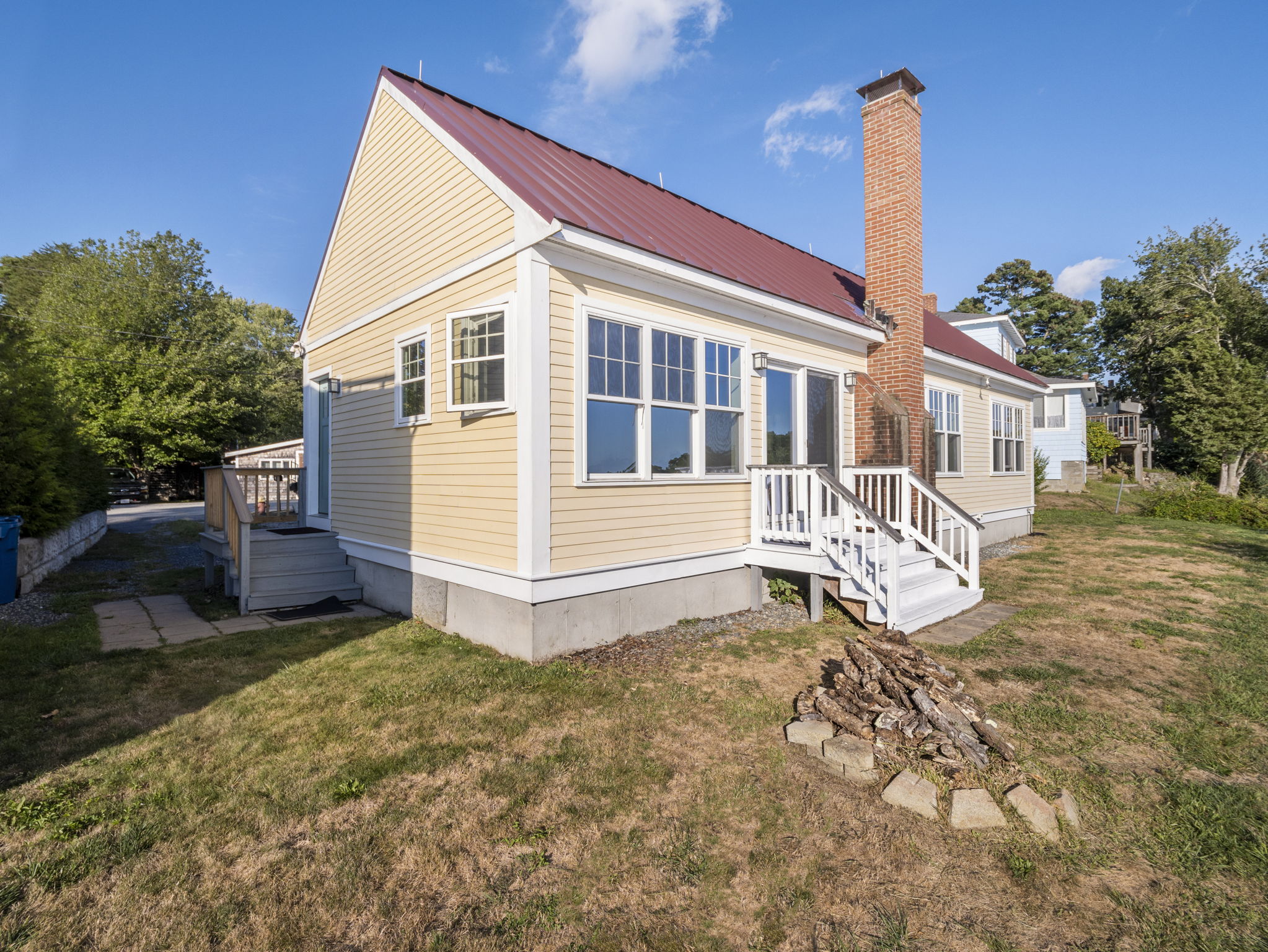 29 Ocean Ave Halifax MA 20
