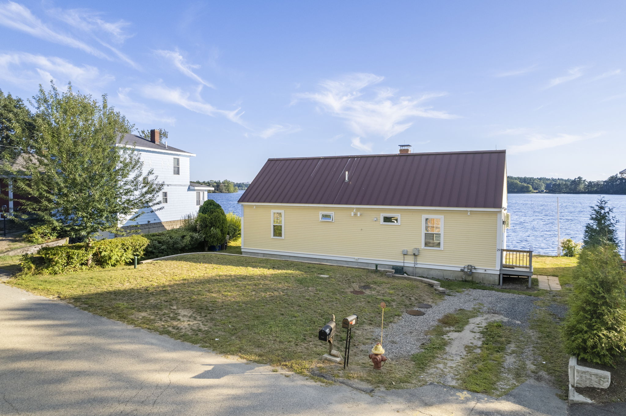 29 Ocean Ave Halifax MA 14