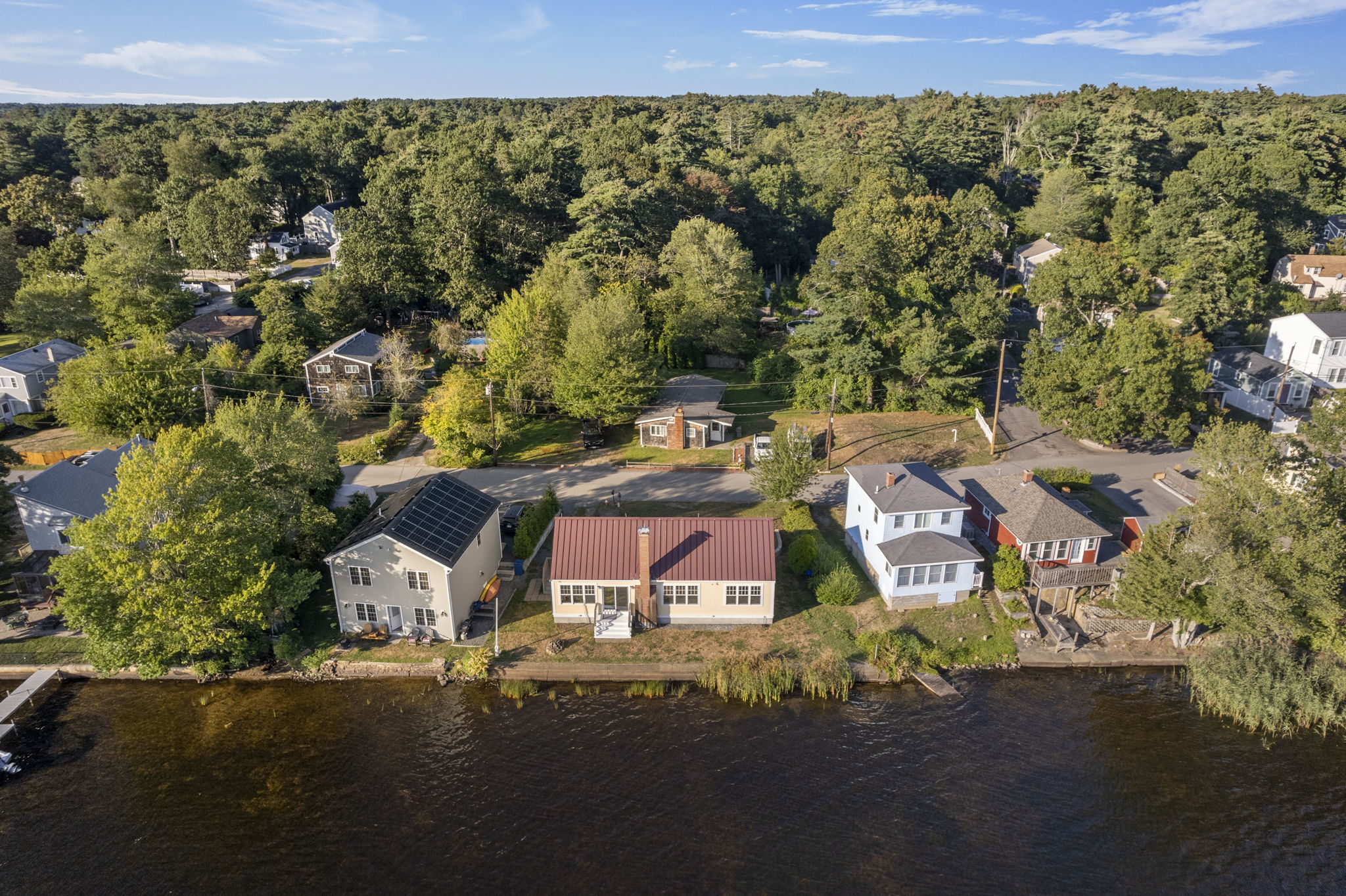 29 Ocean Ave Halifax MA 2