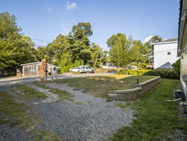 29 Ocean Ave Halifax MA 28
