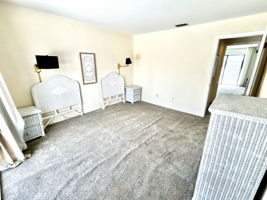 Guest bedroom