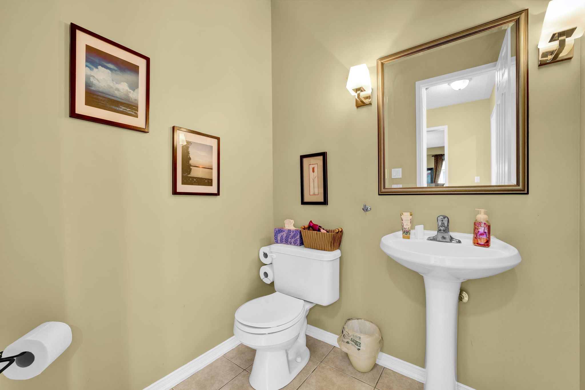  Photo 21