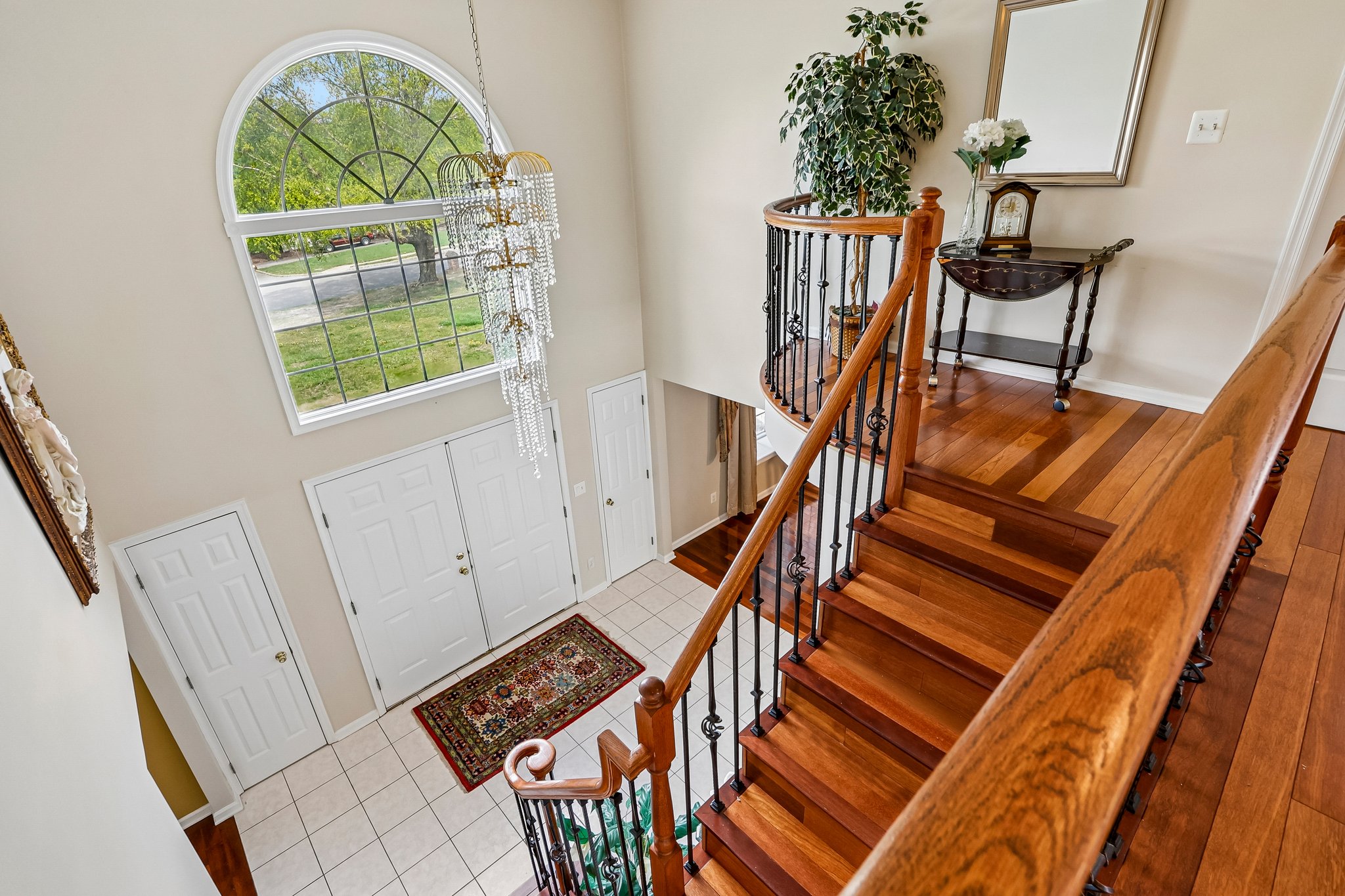 Overlook Dr-S2104-033.jpg