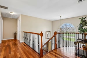 Overlook Dr-S2104-034.jpg
