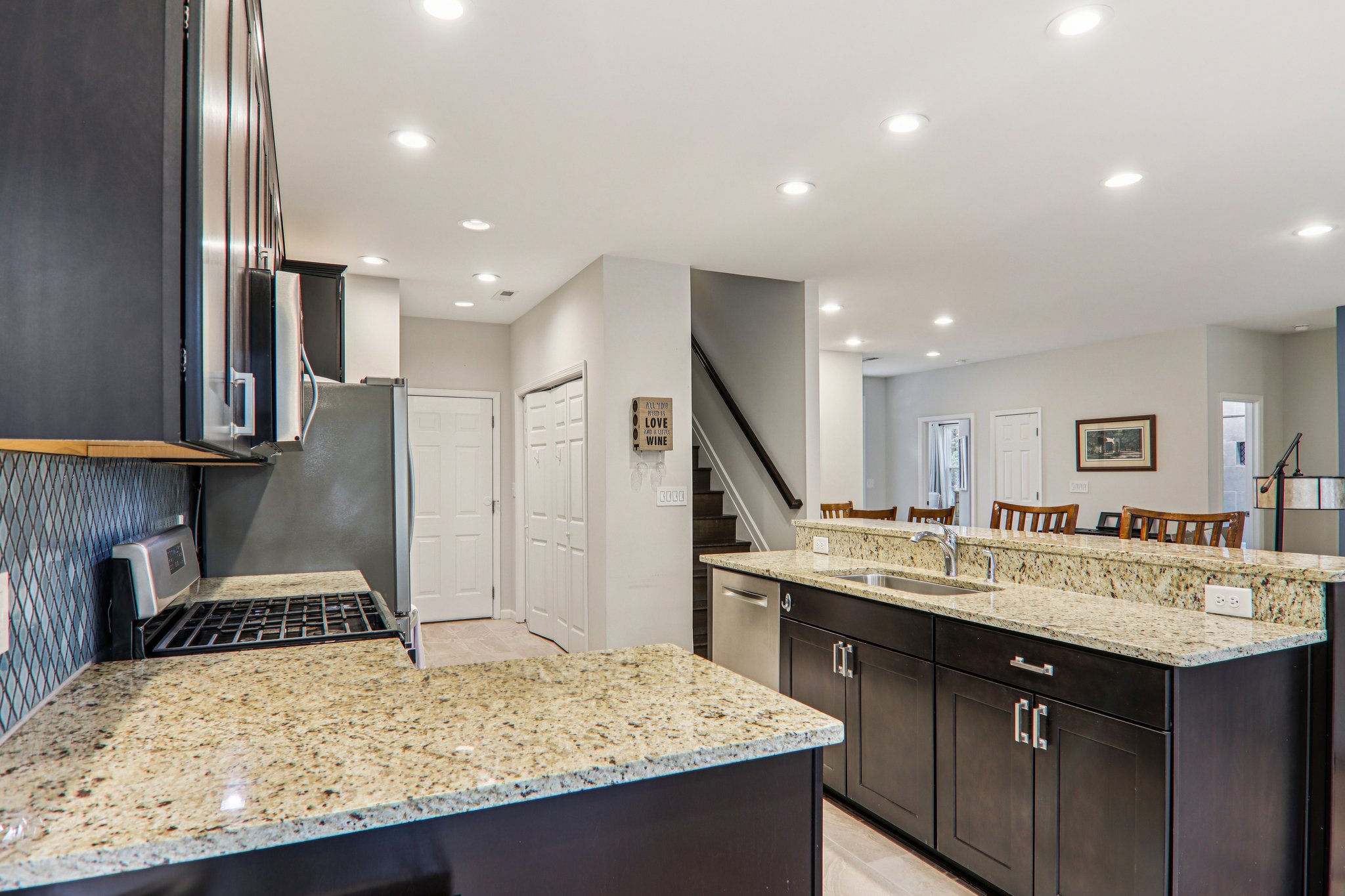 Saddle Top Rd-S1902-023.jpg