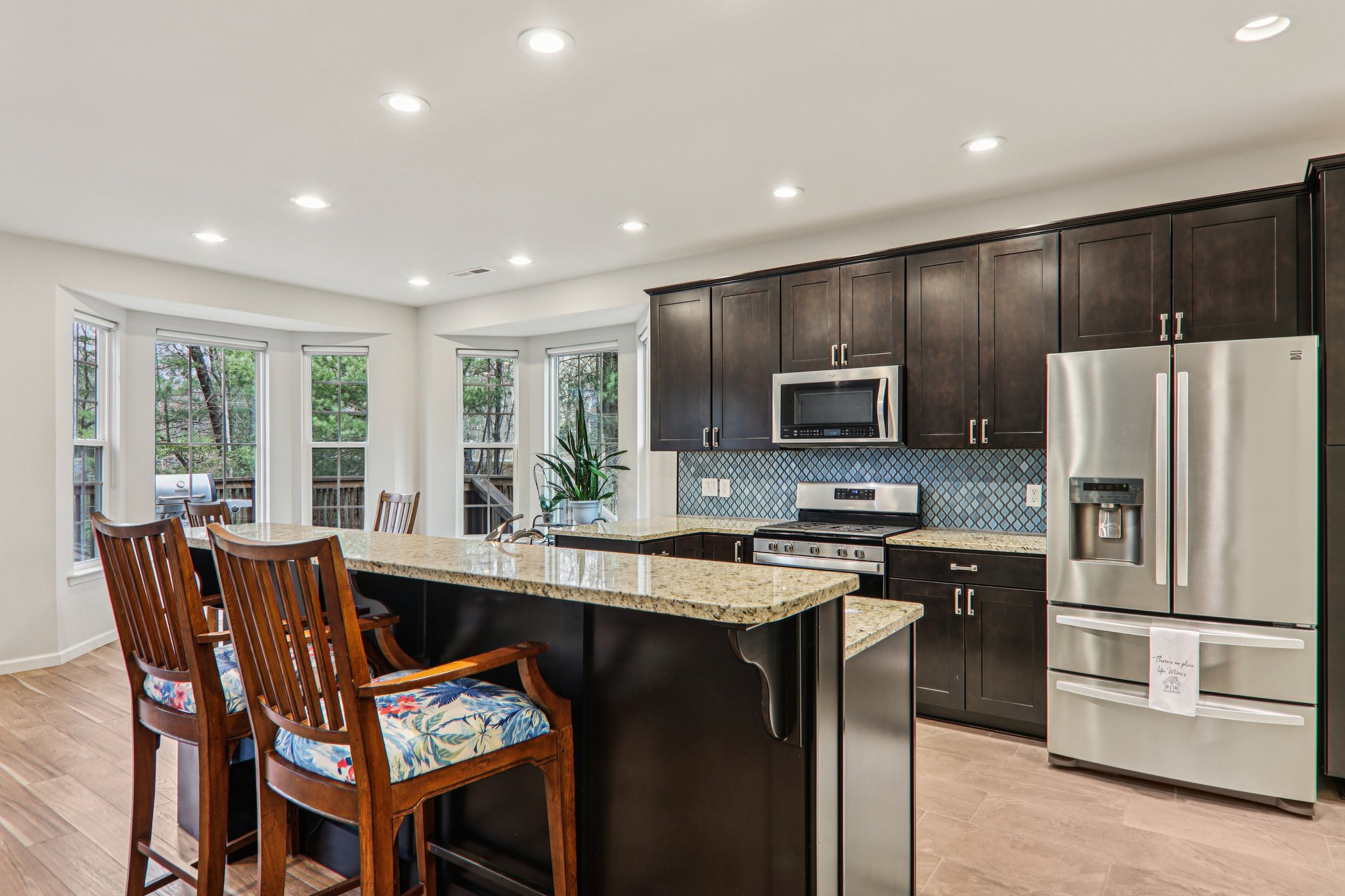 Saddle Top Rd-S1902-026.jpg