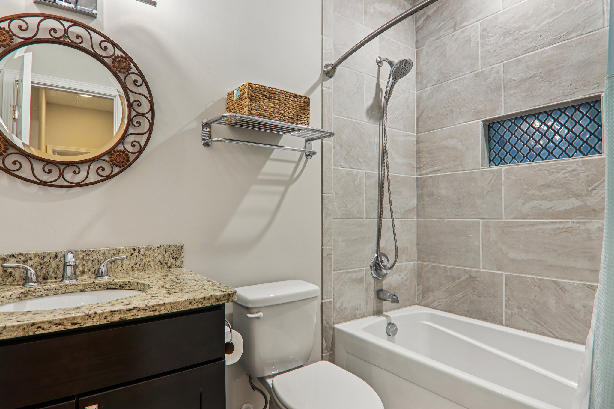 Saddle Top Rd-S1902-035.jpg