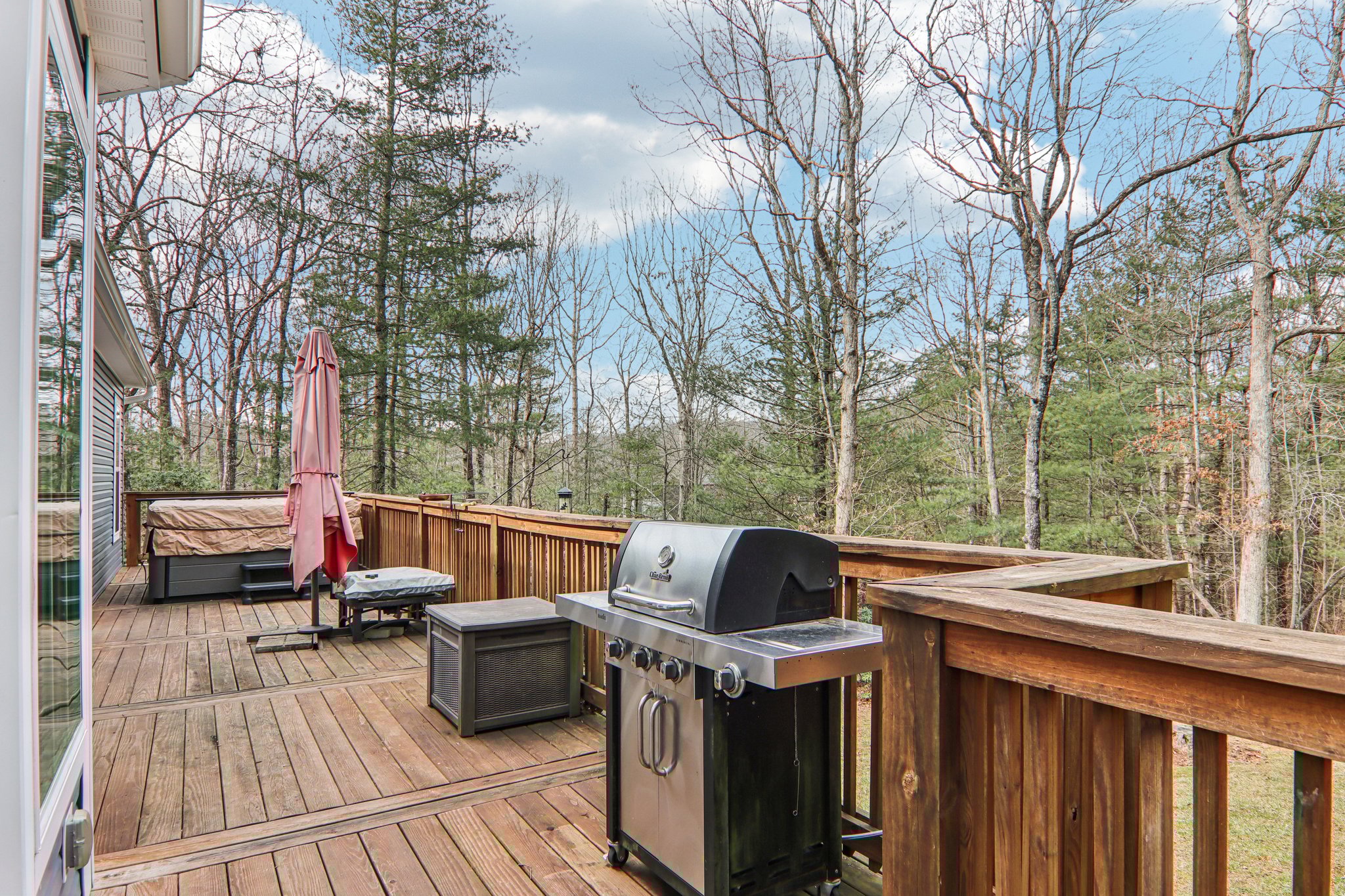 Saddle Top Rd-S1902-041.jpg