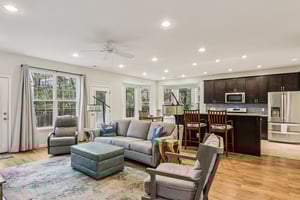 Saddle Top Rd-S1902-010.jpg