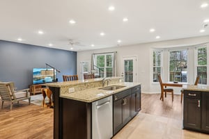 Saddle Top Rd-S1902-025.jpg