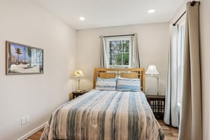 Saddle Top Rd-S1902-032.jpg