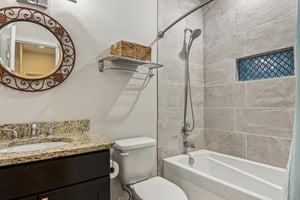 Saddle Top Rd-S1902-035.jpg