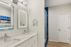 Saddle Top Rd-S1902-036.jpg