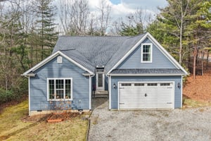 Saddle Top Rd-S1902-057.jpg