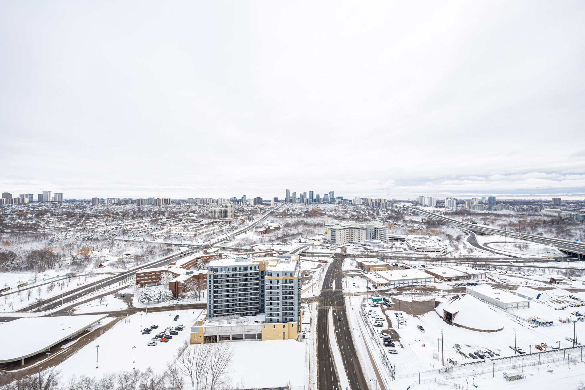 Toronto property showcase — delivered property photograph 33