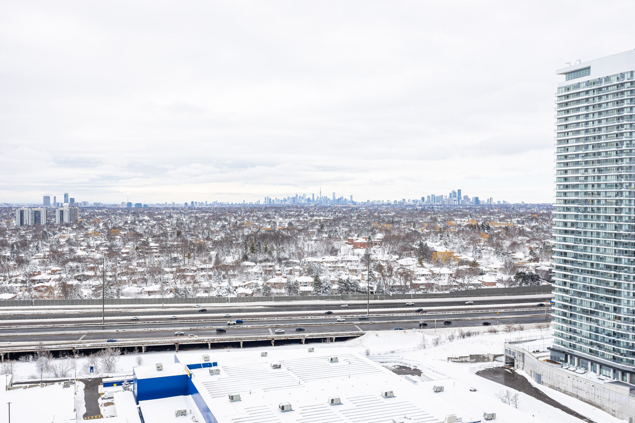 Toronto property showcase — delivered property photograph 30