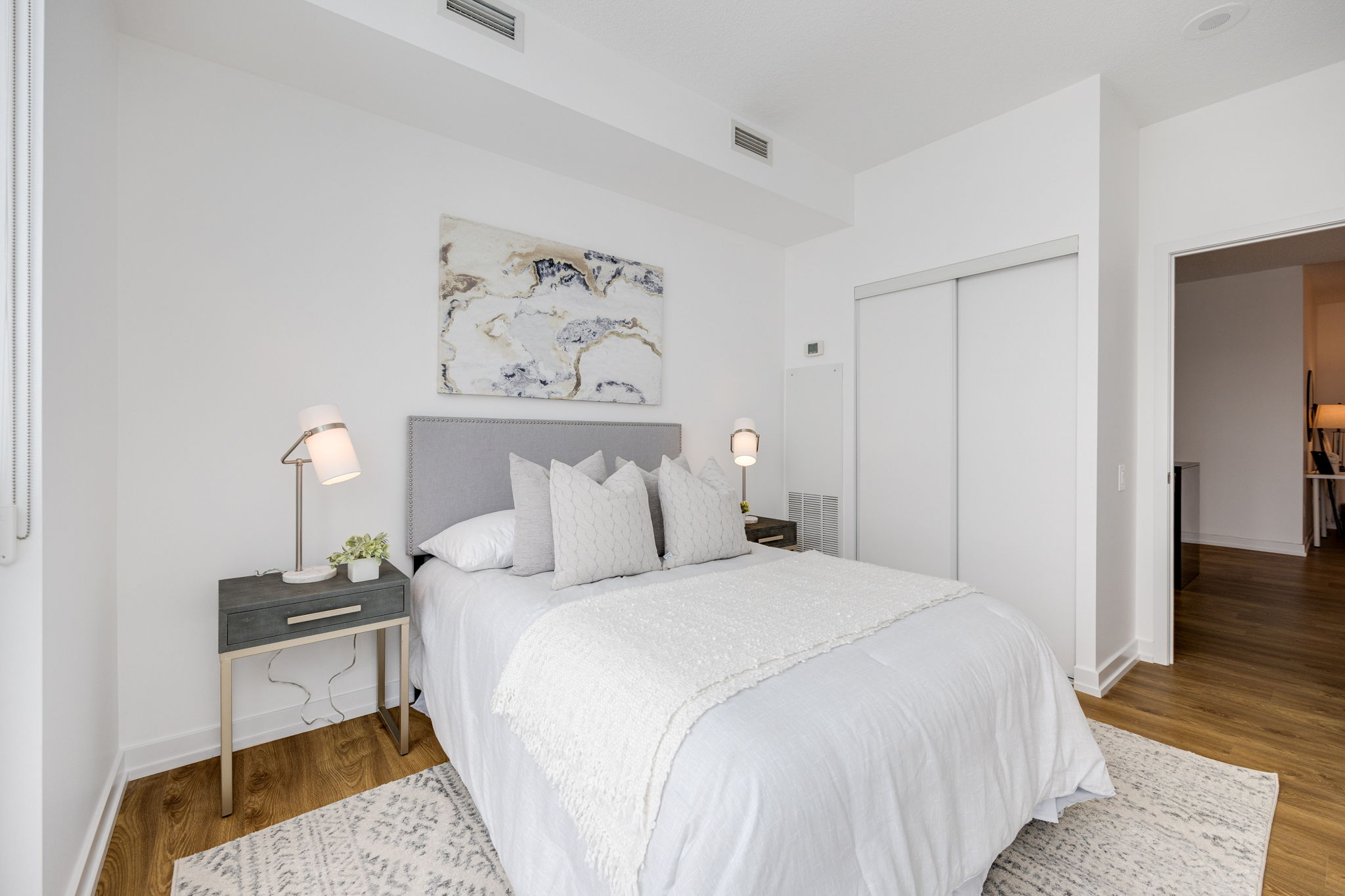 Toronto property showcase — delivered property photograph 21