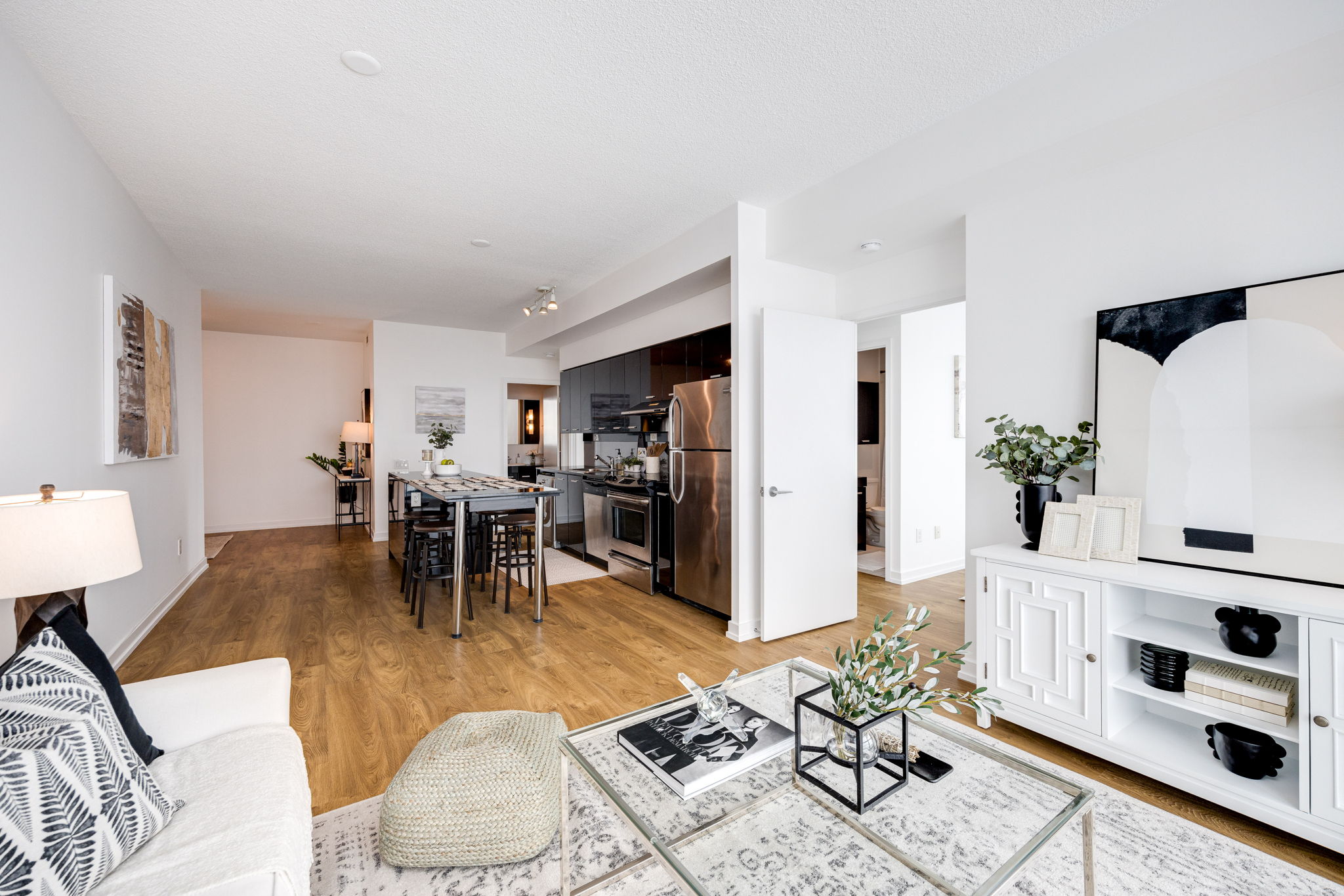 Toronto property showcase — delivered property photograph 15