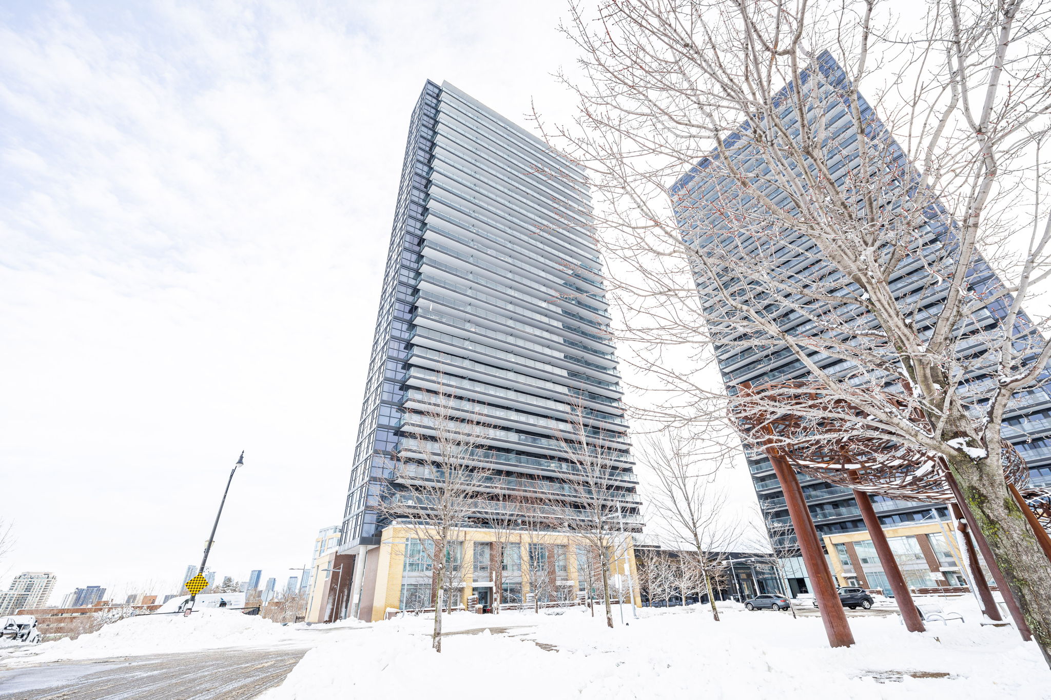 Toronto property showcase — delivered property photograph 25