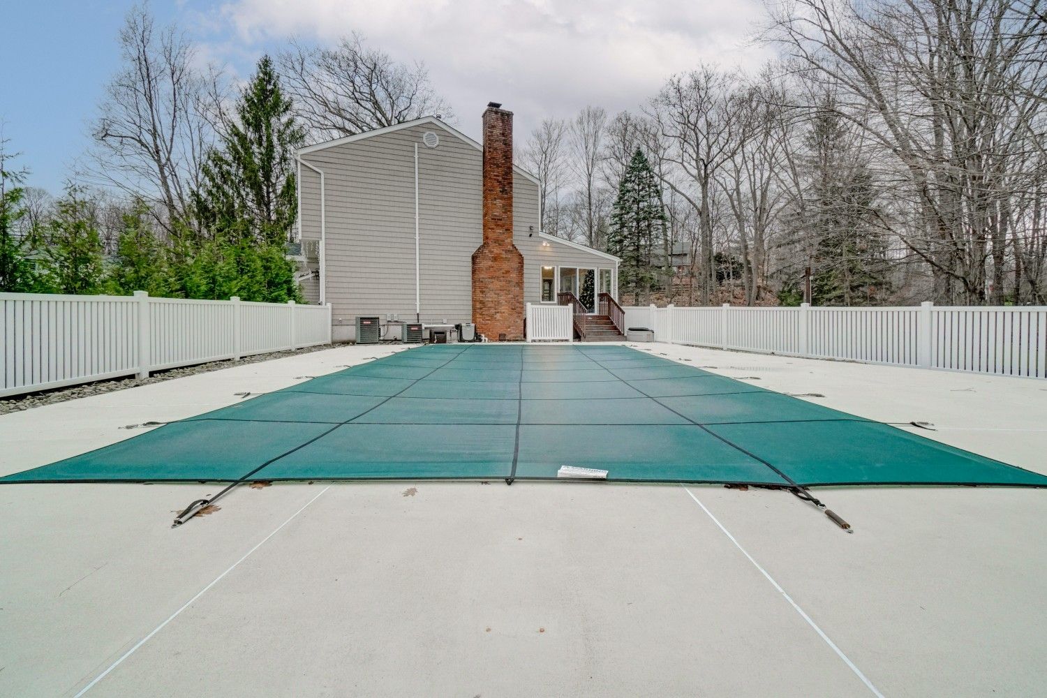  Photo 45