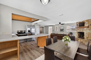 29_Sunset_Cir_Lake_Alfred_FL_33850-17 virtually staged.jpeg