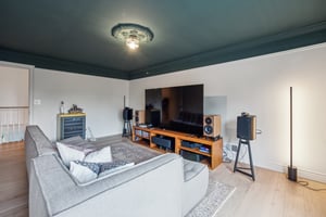 VMD018.jpg