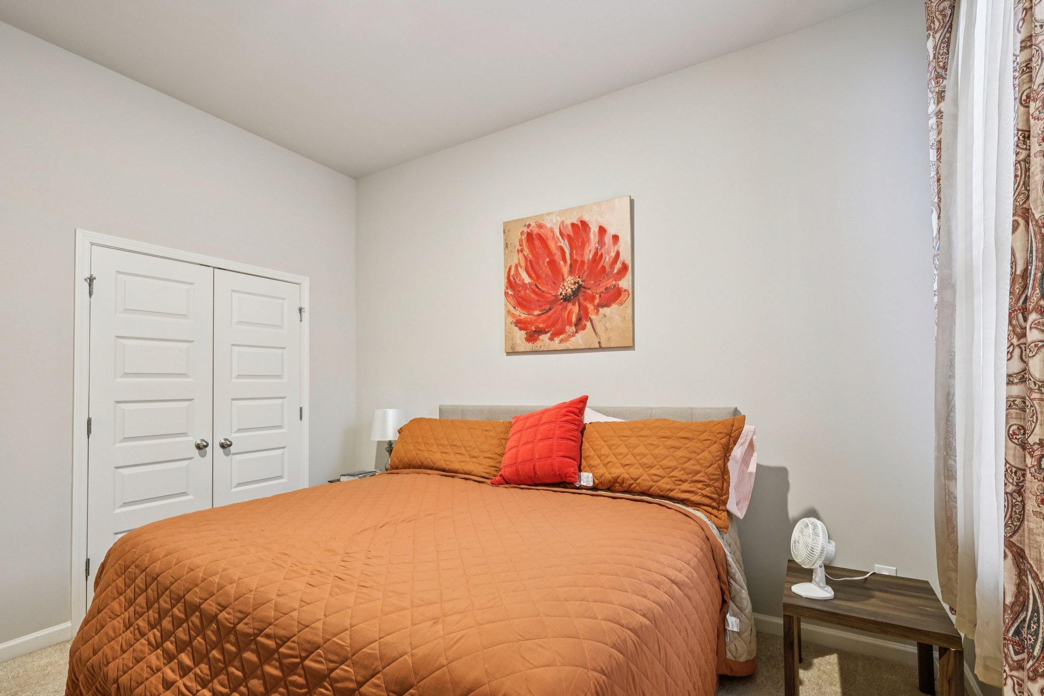 Calebee Ave-S2111-027.jpg