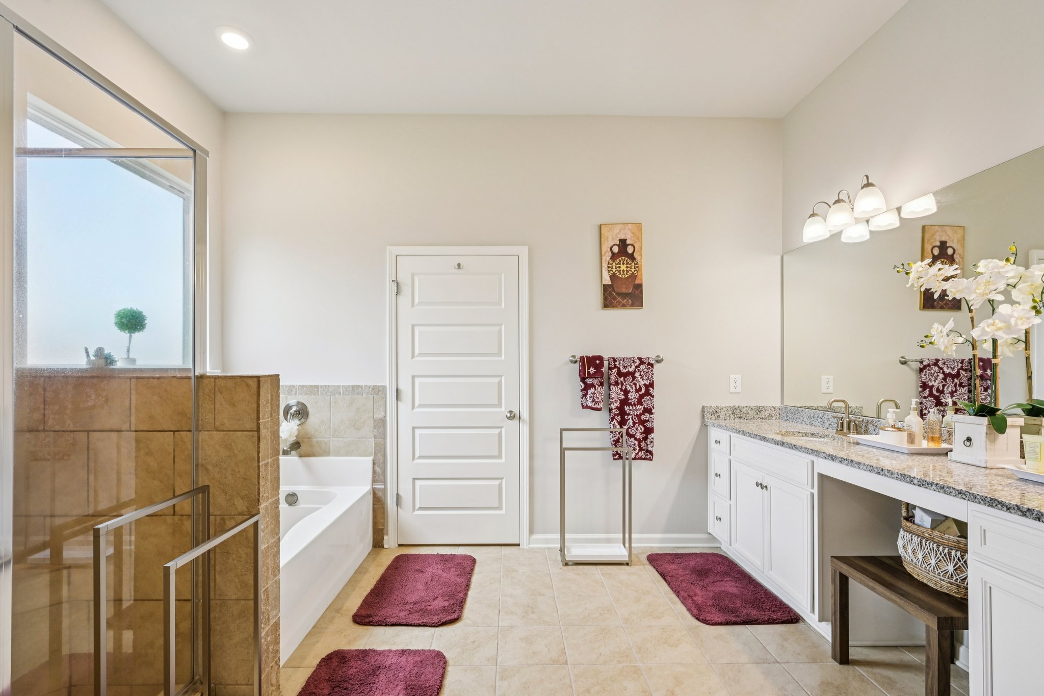 Calebee Ave-S2111-031.jpg