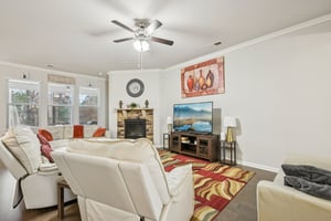 Calebee Ave-S2111-006.jpg