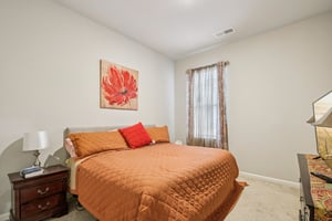 Calebee Ave-S2111-026.jpg