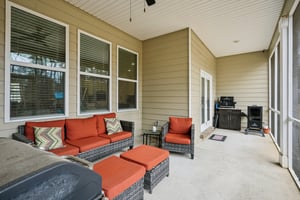 Calebee Ave-S2111-037.jpg