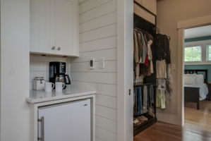  Photo 37
