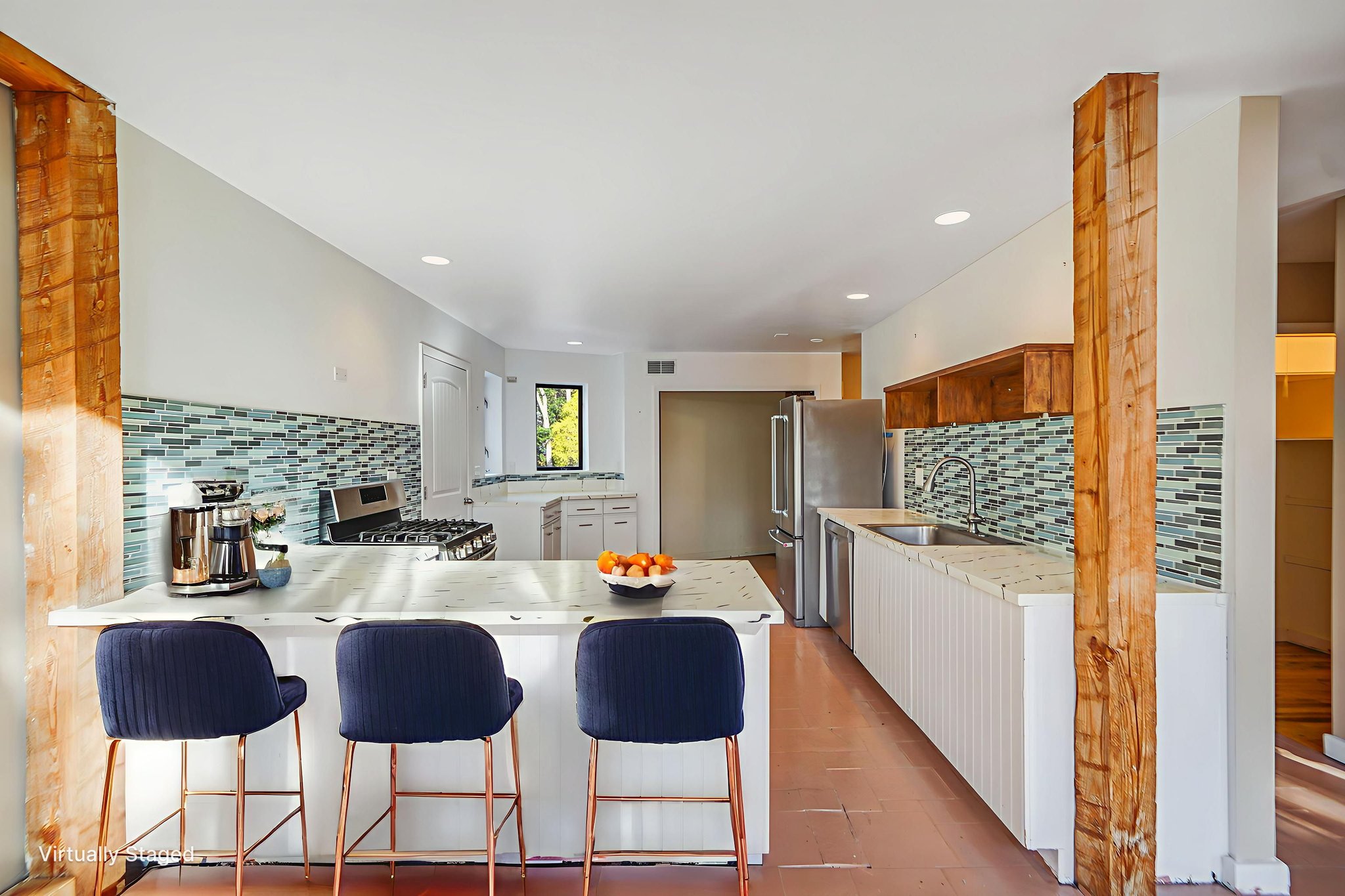 17934 Final 0028 virtually staged.jpeg