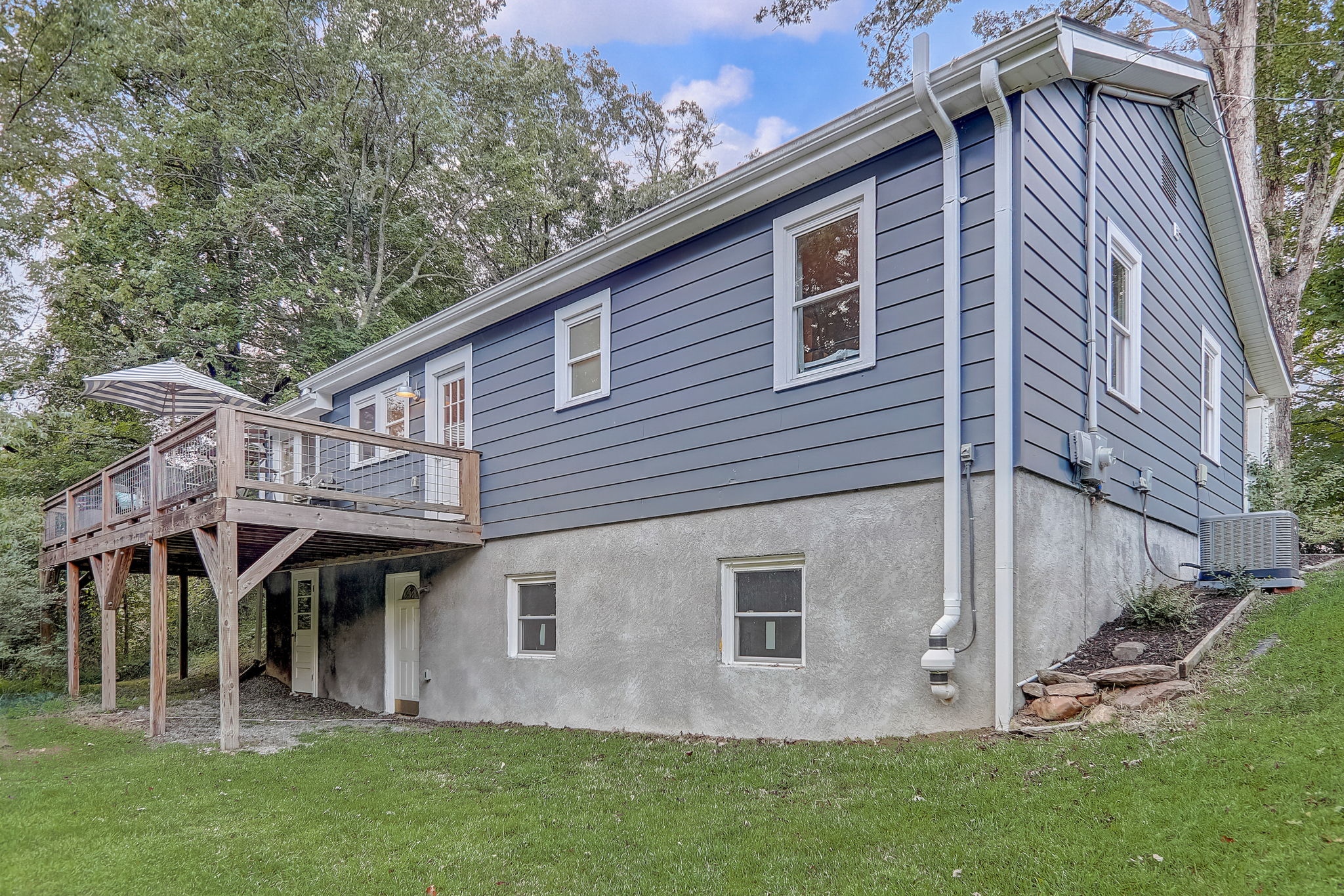 Upper Brush Creek Rd-046